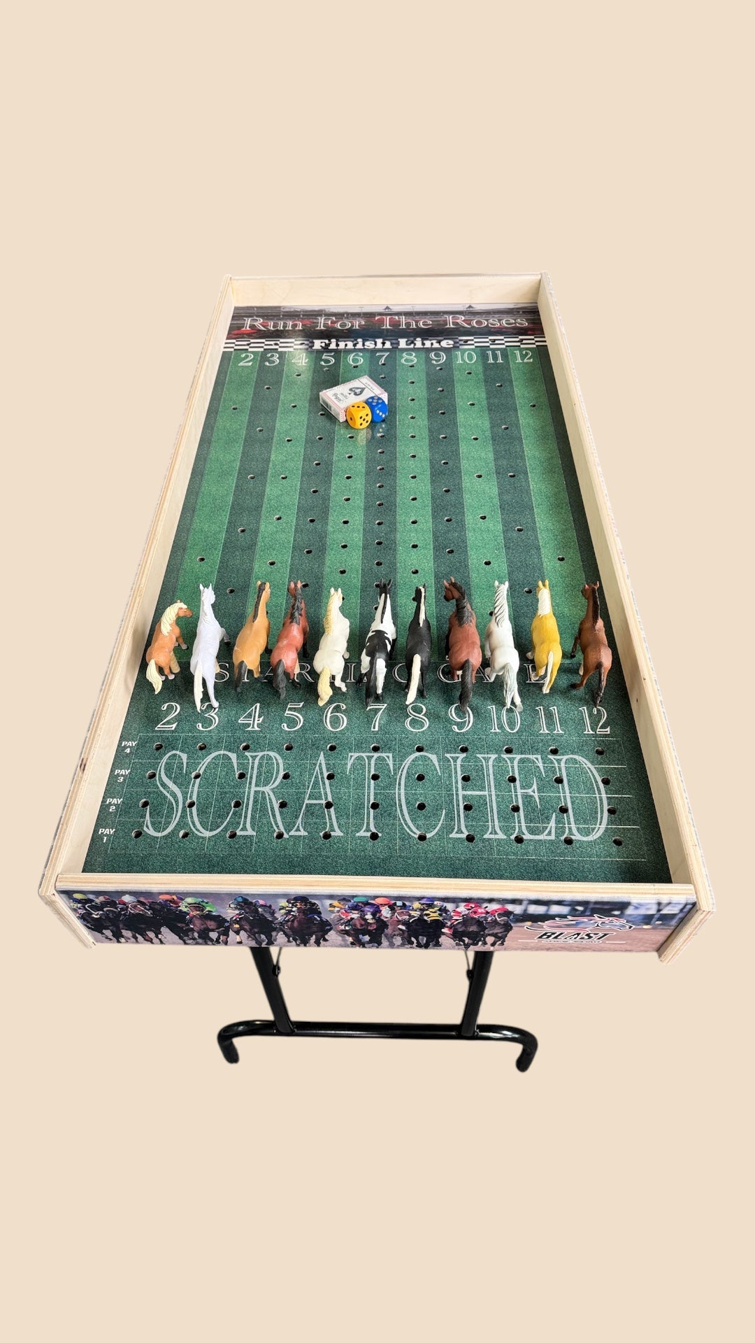 Less than leefext - Jumbo Horse Game with Printed Rails