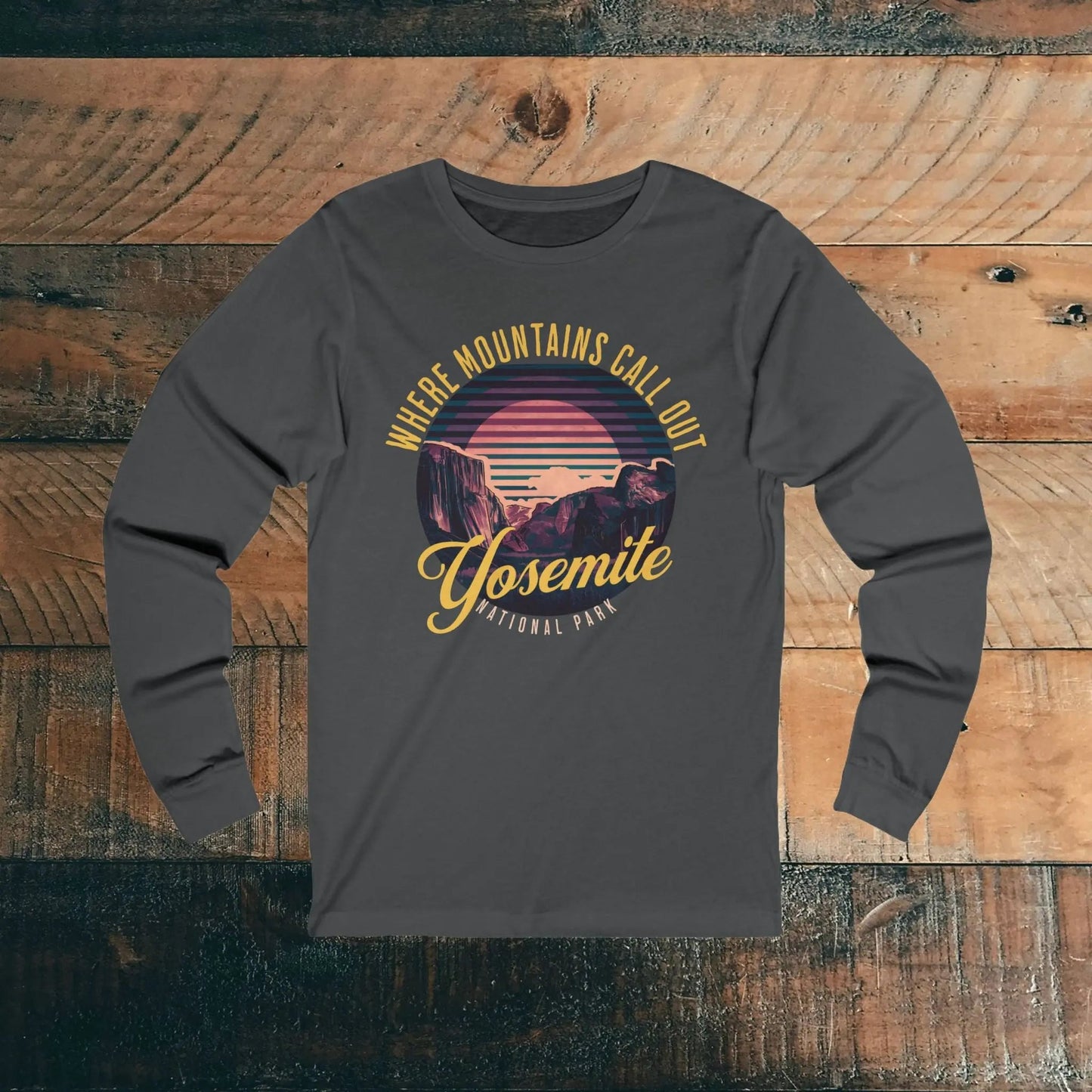 Yosemite National Park Unisex Fit Long Sleeve T-shirt Valley Retro