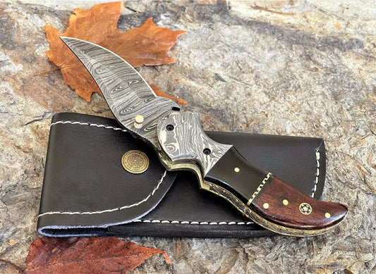 Damascus Steel Pocket Knife Buffalo Horn and Rose Handle