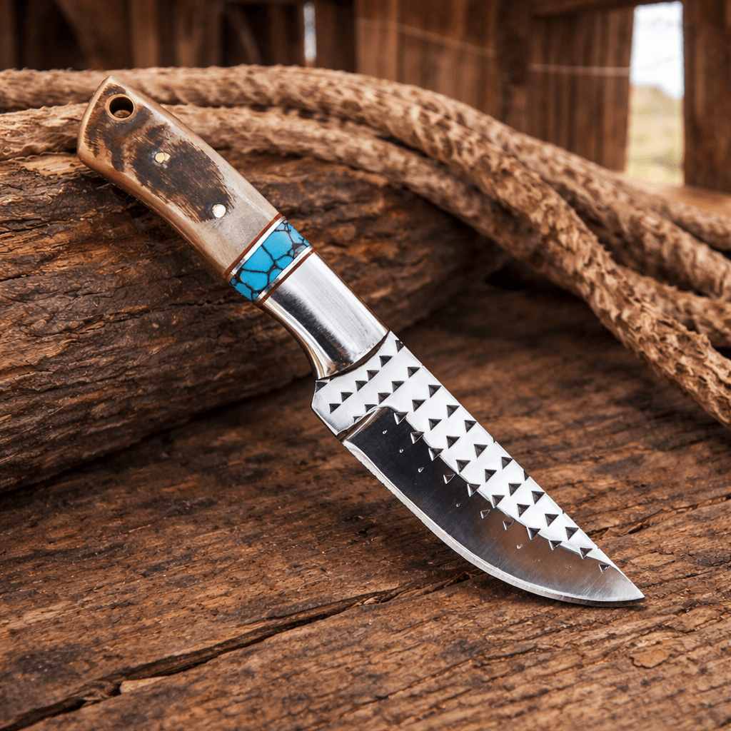 Handmade Rasp Steel Cowboy Skinning Knife – Ram Horn & Turquoise Handle with Leather Belt Sheath